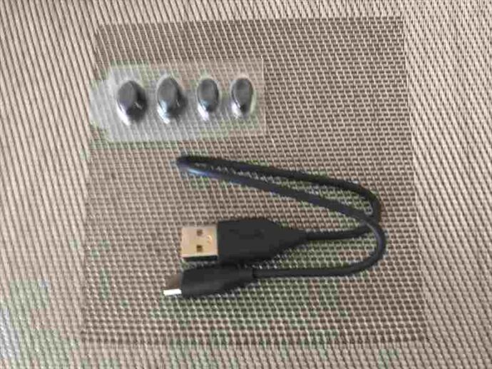 Jabra Elite 85tの梱包品