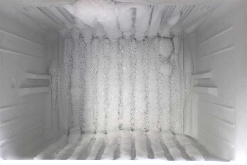 冷蔵庫・冷凍庫に霜がつく原因